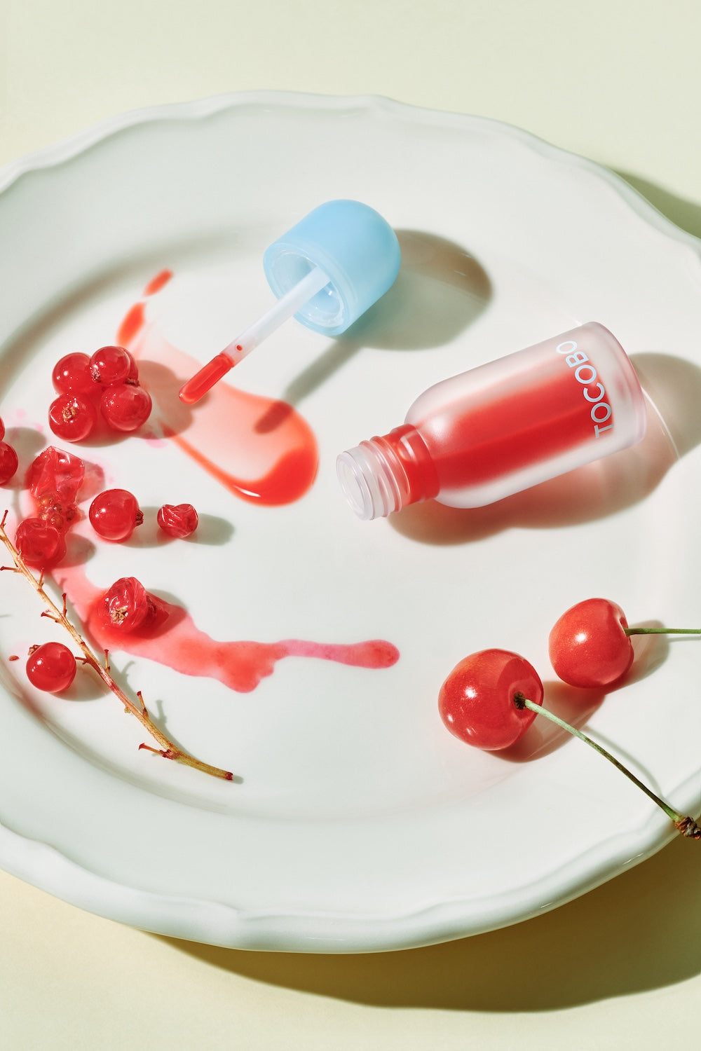 [Tocobo] Juicy Berry Plumping Lip Oil 12 CHERRY ADE 4g